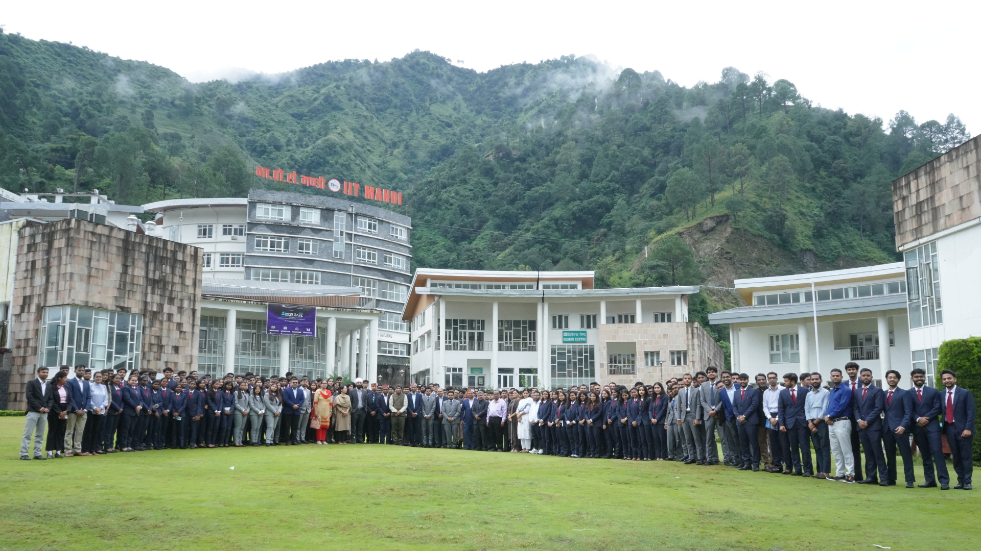 IIT Mandi's AiXcelerate 3.0 Explores the Impact of AI on Business Practices