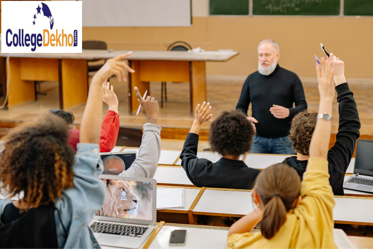 ఇంటర్మీడియట్ ఆర్ట్స్ తర్వాత విద్యార్థులు ఎంచుకోగల అత్యుత్తమ కోర్సుల జాబితా (List of Courses after Intermediate Arts)