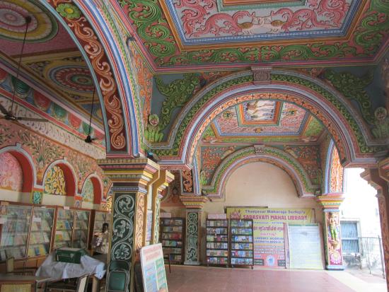 Top 10 Must Visit Libraries in India | CollegeDekho