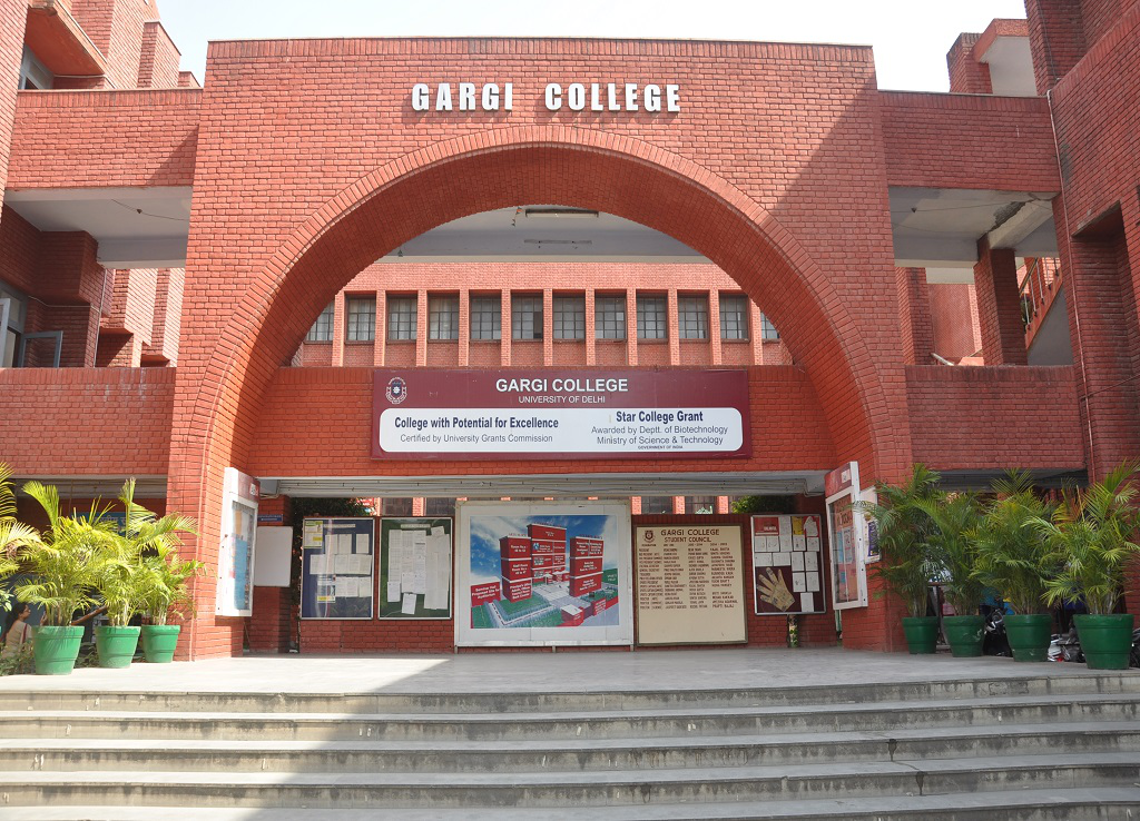 List of South Campus Colleges in Delhi University (DU) - Check Top 10 ...